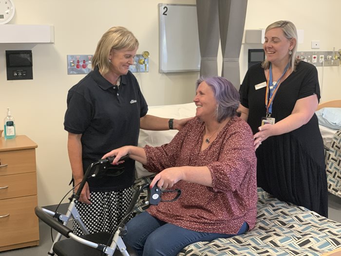 Gordon Health Services Assistance students working at St John of God Geelong hospital