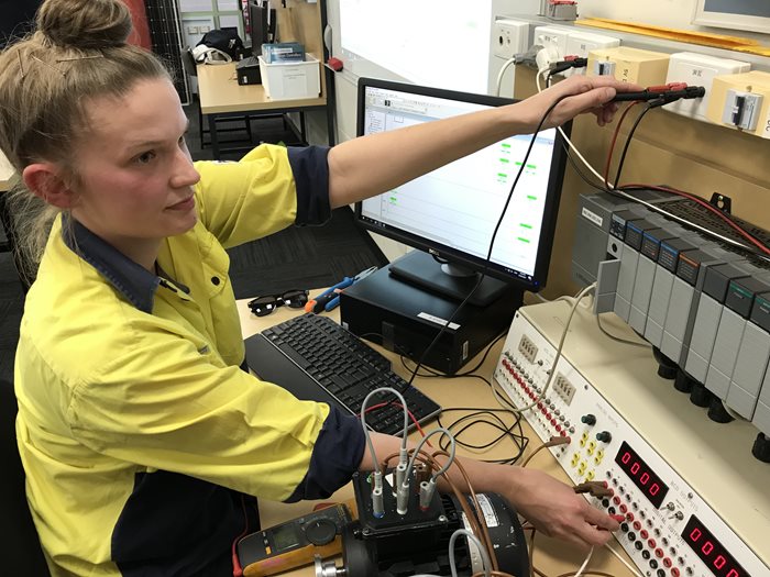 Sheree Leen, Certificate III in Electrotechnology (Electrician) student at The Gordon